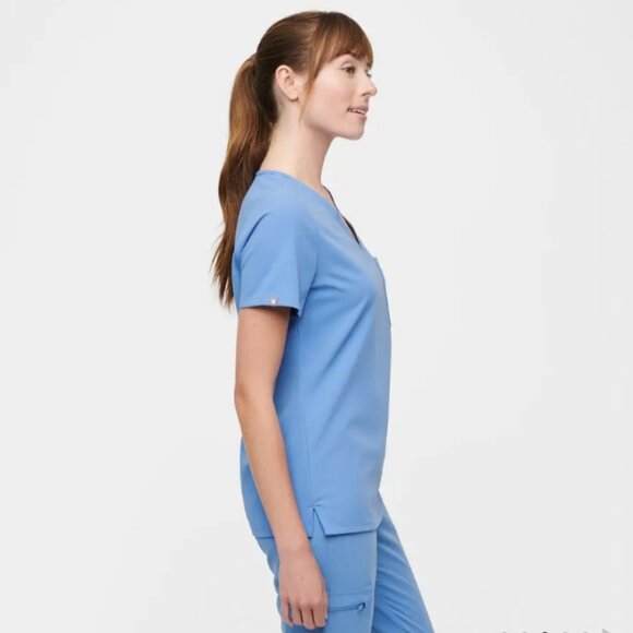 FIGS Catarina Scrub Top - Picture 3 of 8